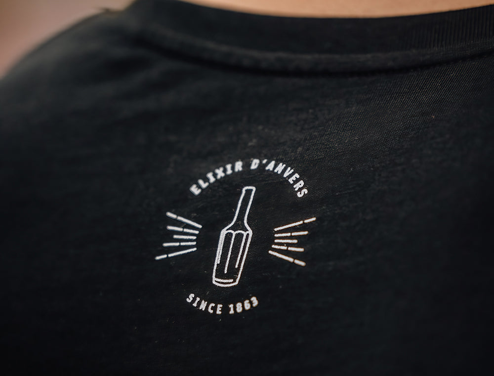 T-shirt • DASNALAKKERSE. • Zwart • Unisex