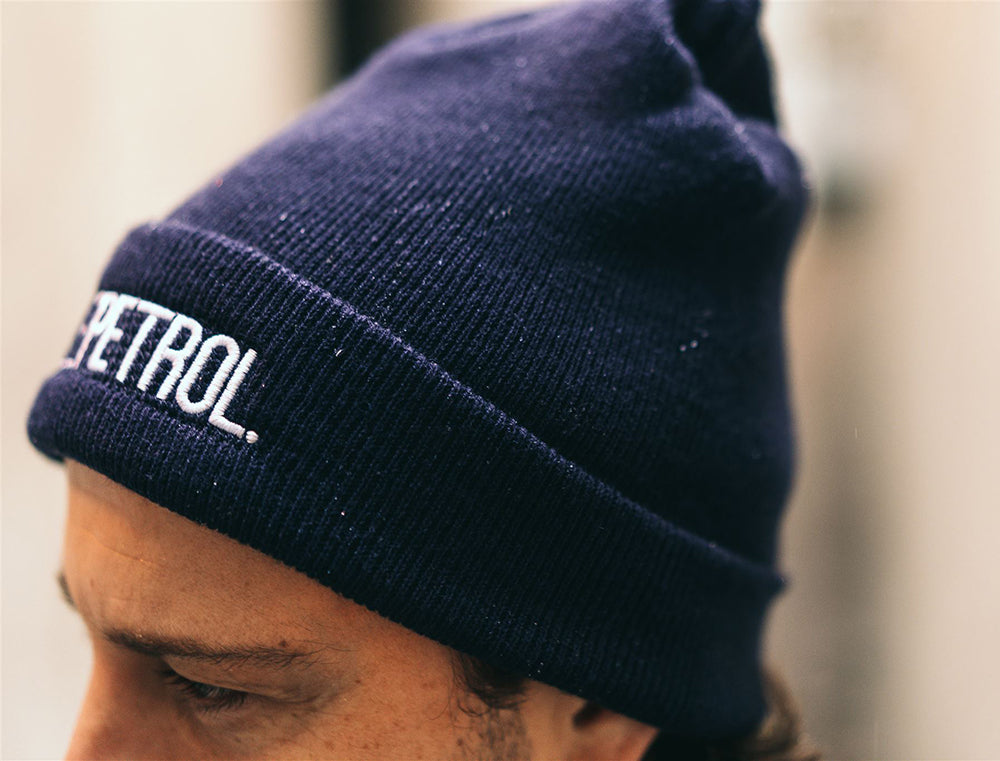 Muts • VOLLEPETROL. • Blauw