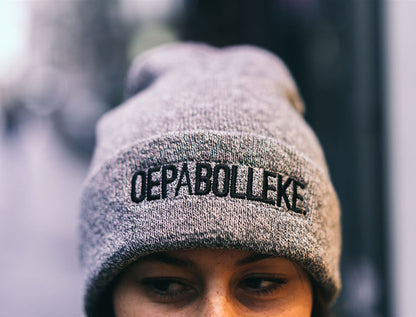 Muts • OEPABOLLEKE. • Grijs