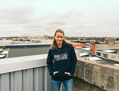 Blauwe hoodie met opdruk DOAREDDEGIJETLEFNIVEUR
