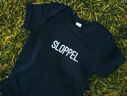 SLOPPEL. Baby body zwart voorkant