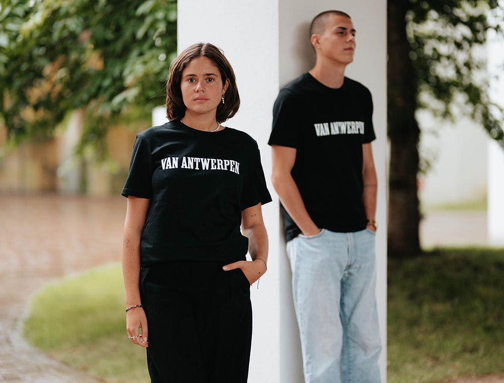 T-shirt • Van Antwerpen • Zwart • Unisex