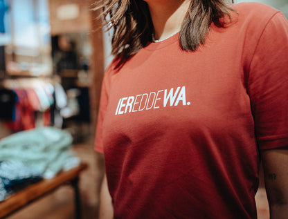 T-shirt • IEREDDEWA. • Rood • Unisex