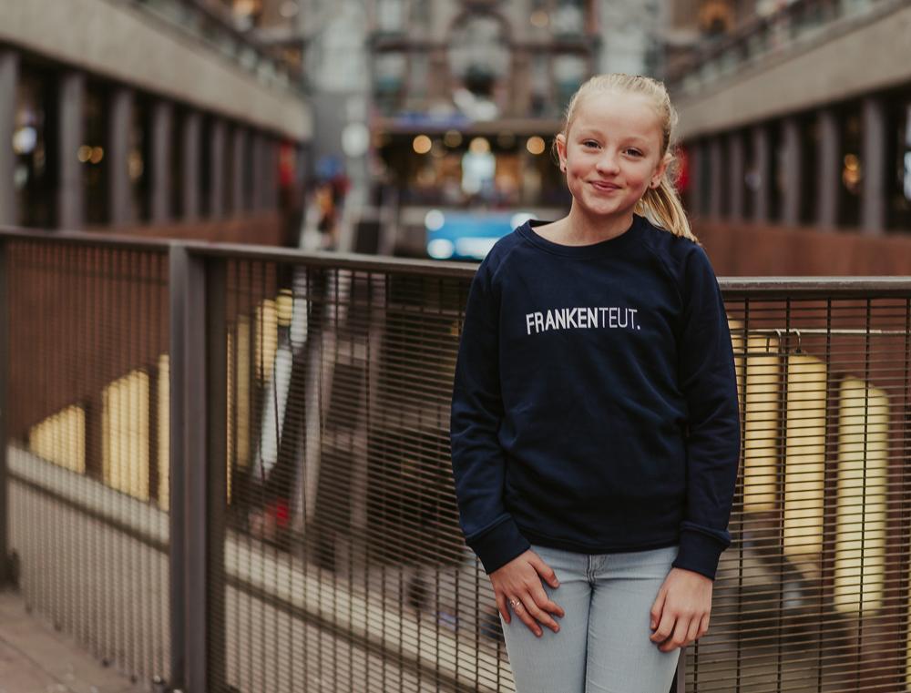 FRANKENTEUT. blauwe trui voor kinderen