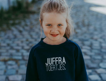 JUFFRA TOERTJES. Blauwe trui kinderen KLEIR.