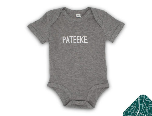 PATEEKE. Grijs rompertje voor baby's van KLEIR.